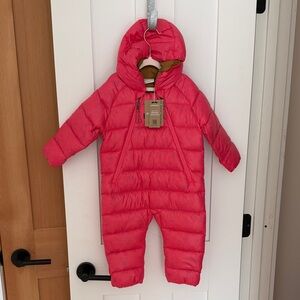 Patagonia Pink Hooded Down Puffer Baby Snowsuit Size 3-6 months with Tags